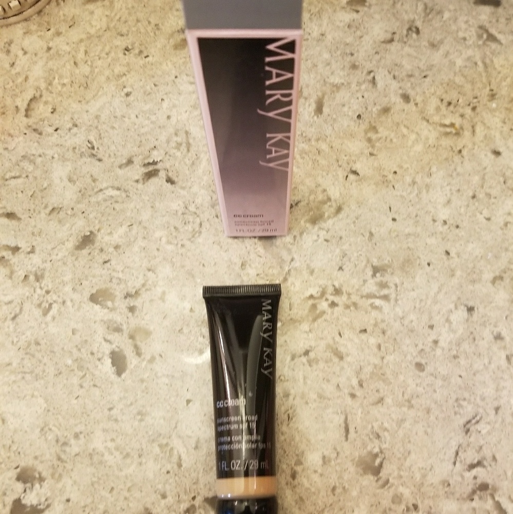 Mary Kay CC Creme medium to deep